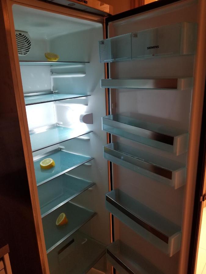 London Luxury Apartment 4 Bedroom Sleeps 12 People With 4 Bathrooms 1 Min Walk From Station Wanstead Dış mekan fotoğraf